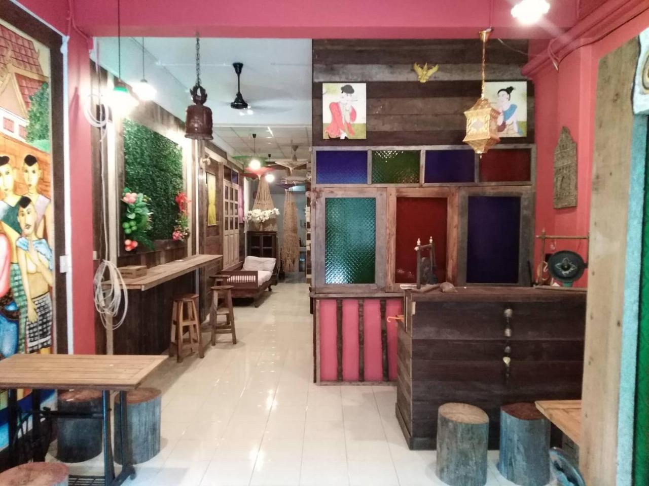 @Lanna House (Adults Only) Hostel เชียงใหม่ ภายนอก รูปภาพ