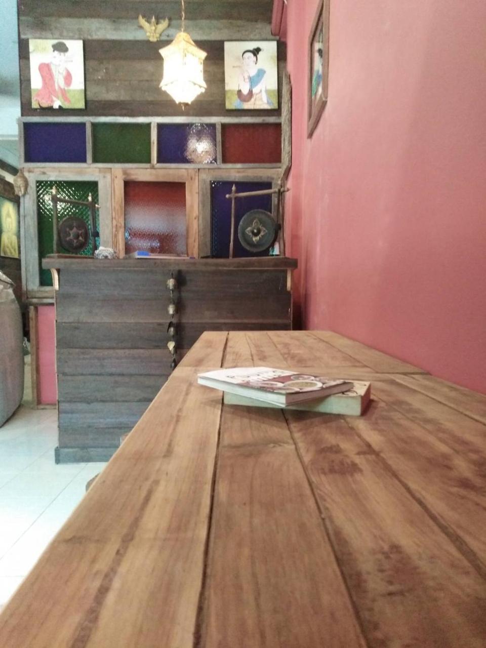 @Lanna House (Adults Only) Hostel เชียงใหม่ ภายนอก รูปภาพ