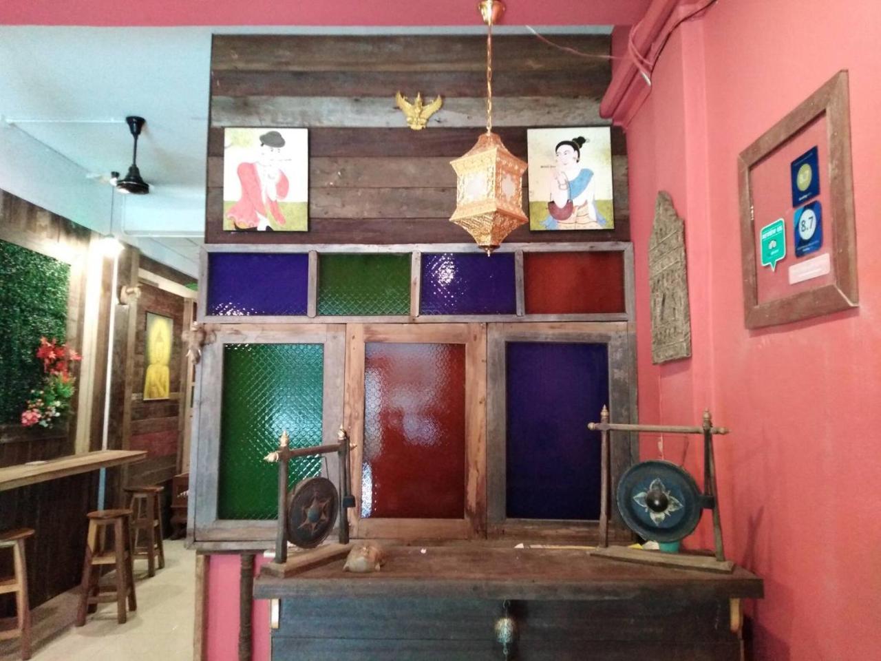 @Lanna House (Adults Only) Hostel เชียงใหม่ ภายนอก รูปภาพ