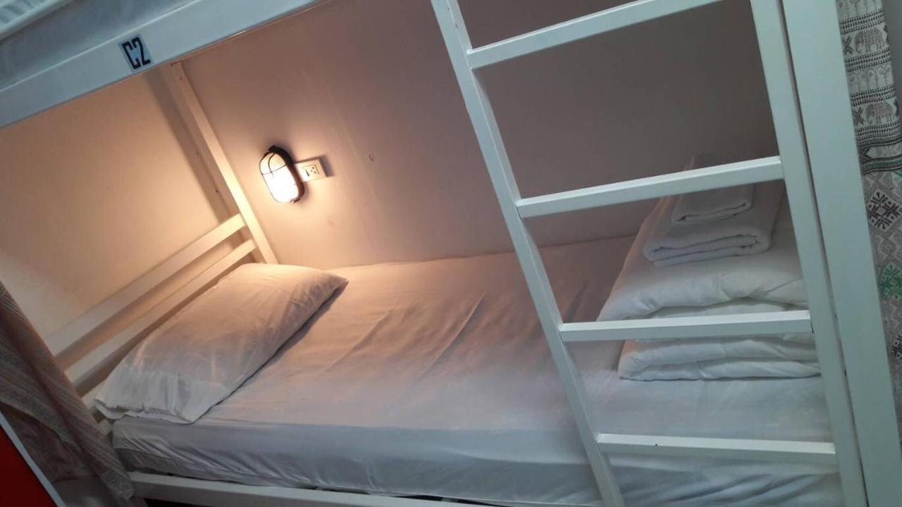 @Lanna House (Adults Only) Hostel เชียงใหม่ ภายนอก รูปภาพ